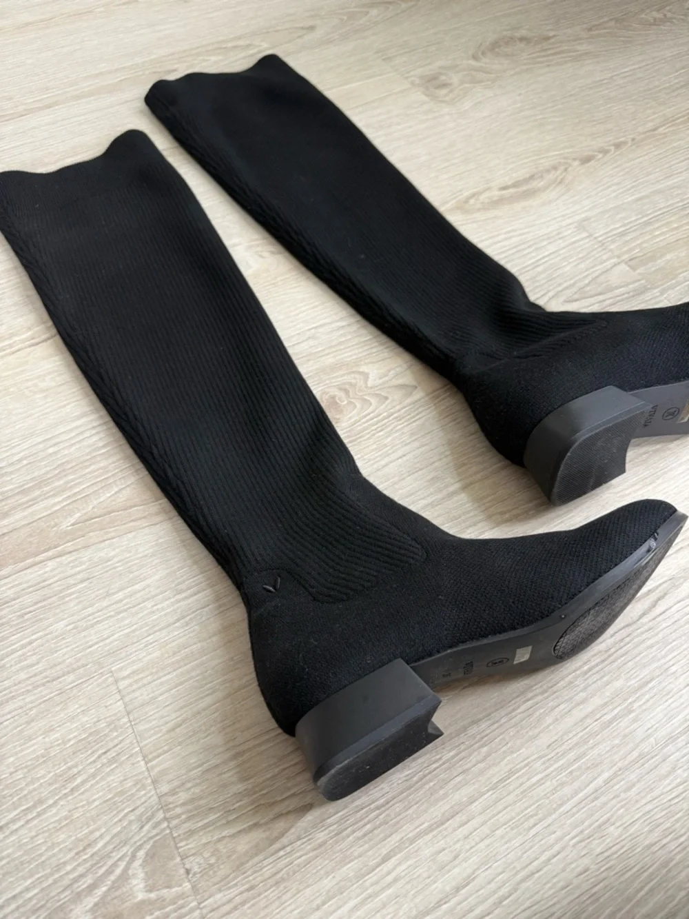 Women’s Over-the-Knee Stretch Knit Boots — Black